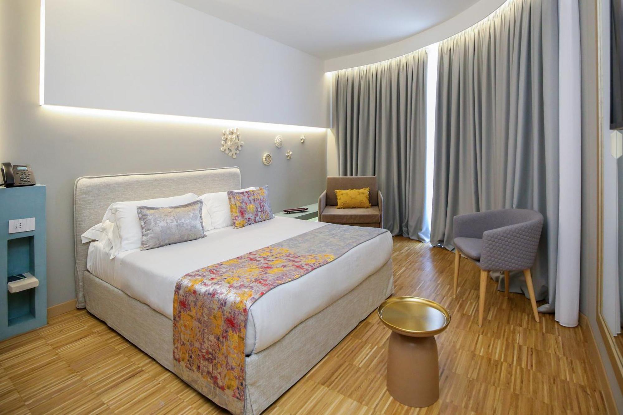 Hotel Vlora Priam, Affiliated By Melia Exterior foto